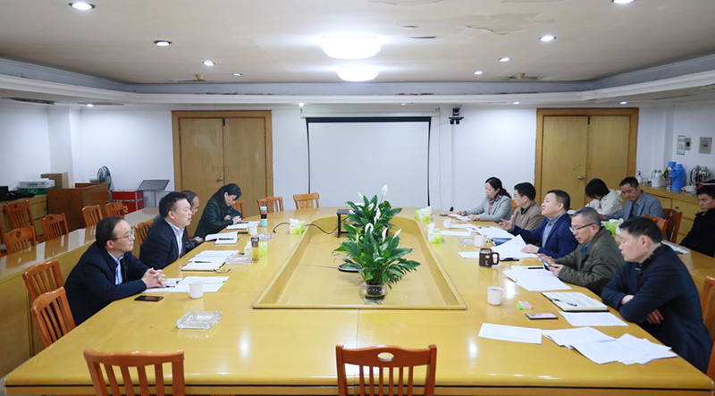 現(xiàn)代農(nóng)業(yè)集團(tuán)黨委書記、董事長(zhǎng)許維調(diào)研糧油集團(tuán)